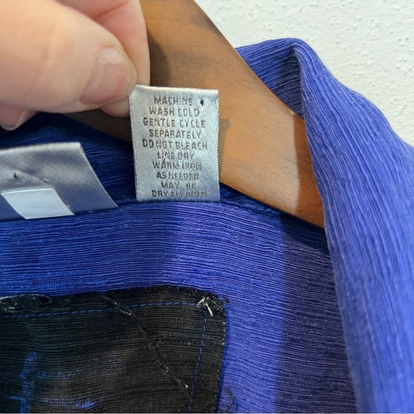 Chicos 3 Vintage Silk and Linen Mother of Pearl Button Front Lightweight Jacket - Picture 7 of 11